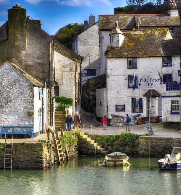 Bijou Coastal In With Hot Tub Onsite Parking Downhill Walk To Village * Polperro
